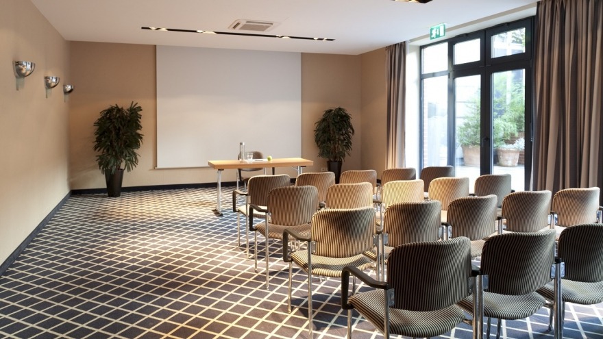 Tagungsraum Düsseldorf Theaterbestuhlung relexa hotel Berlin - Tagungsraum Düsseldorf Theaterbestuhlung
